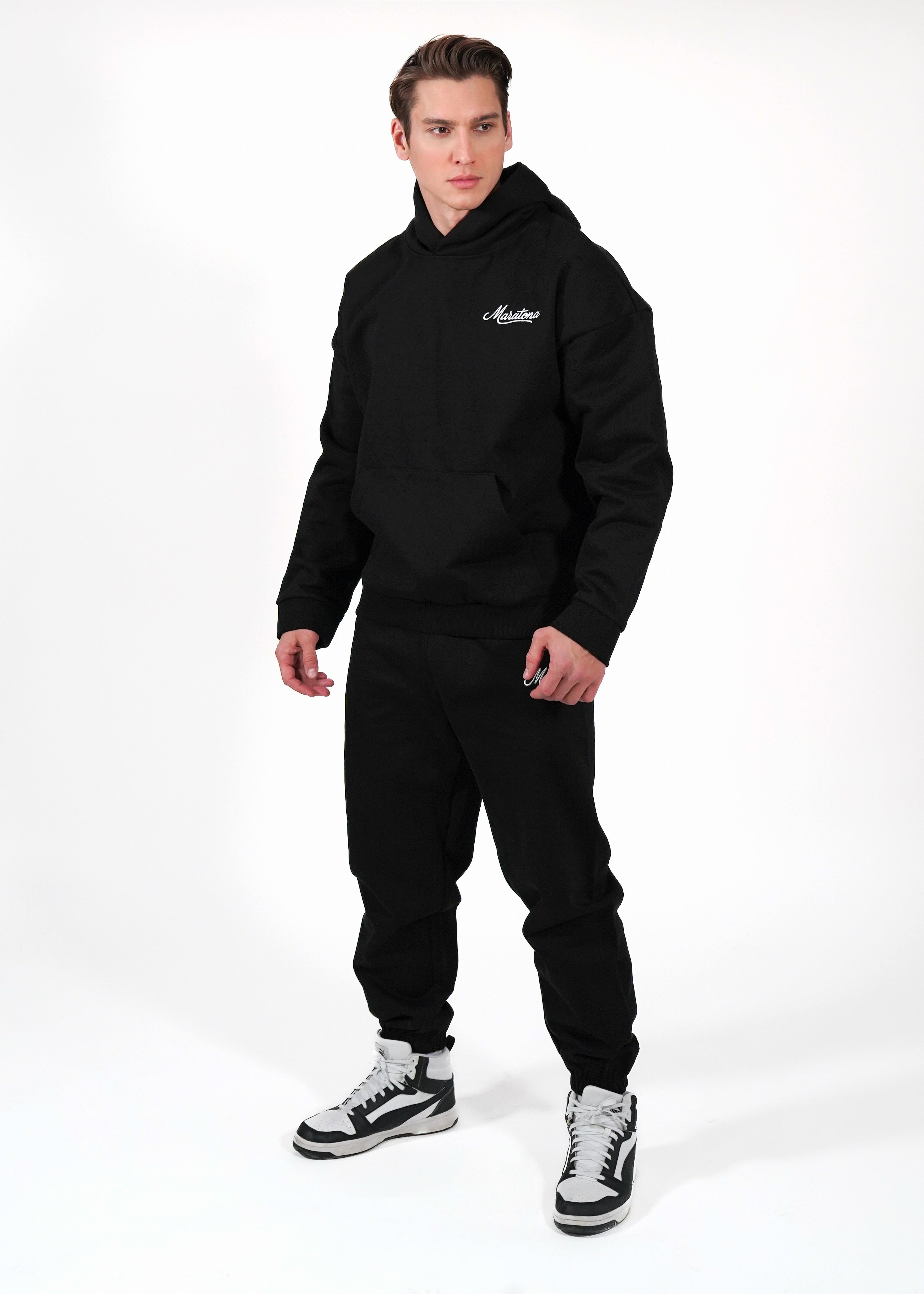 Signature Sweatpants — Midnight Black