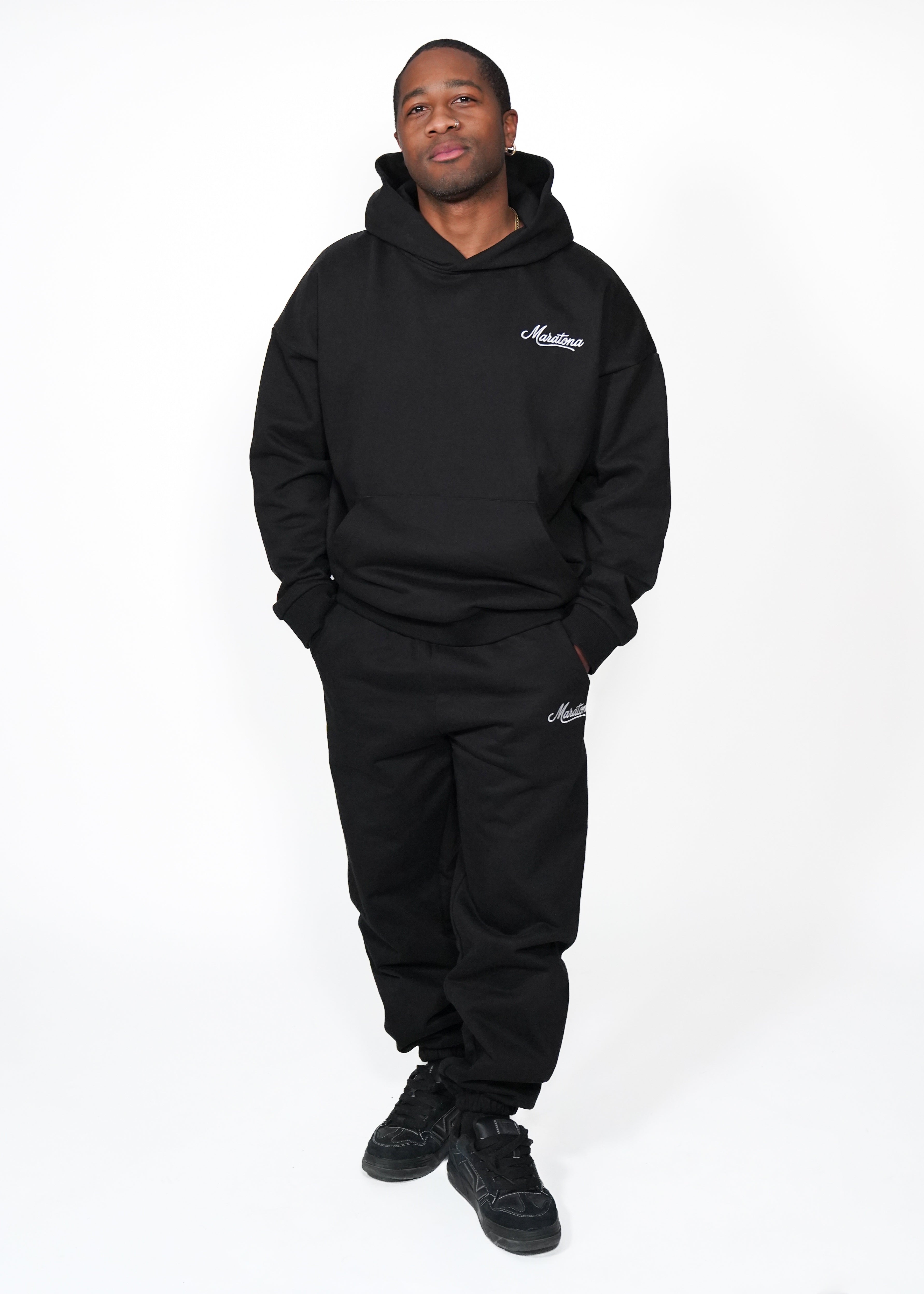 Signature Sweatpants — Midnight Black