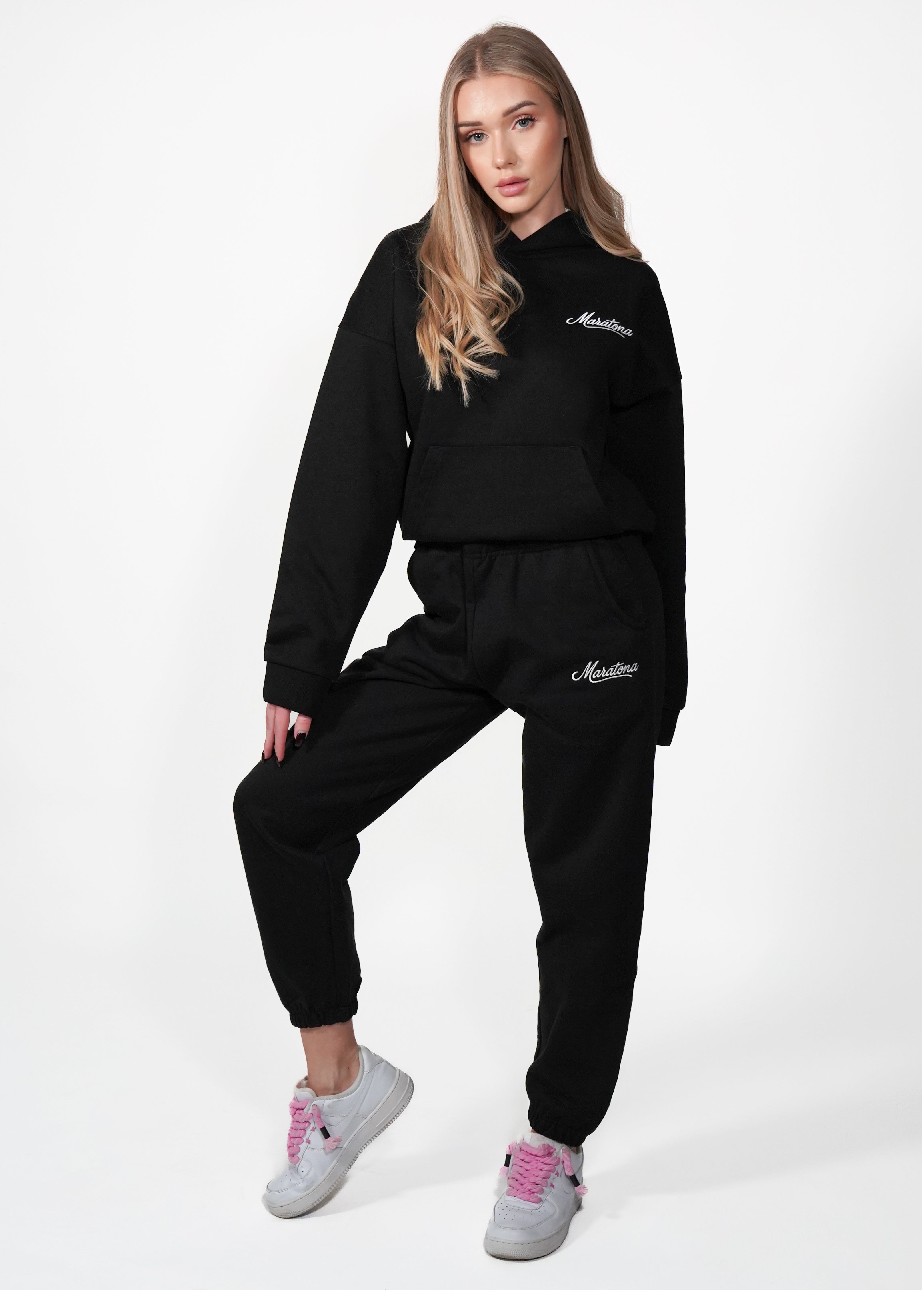 Signature Sweatpants — Midnight Black