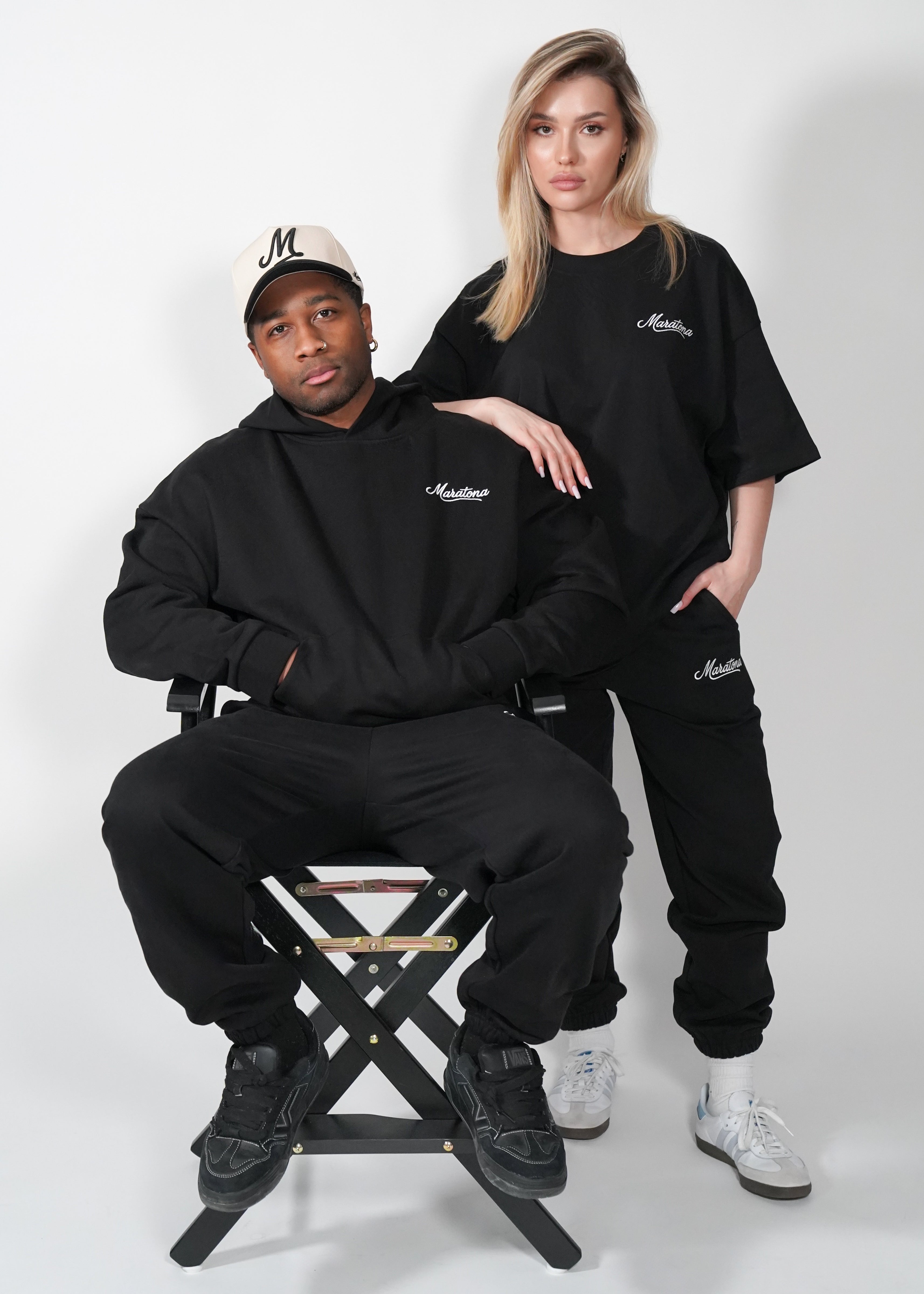 Signature Sweatpants — Midnight Black